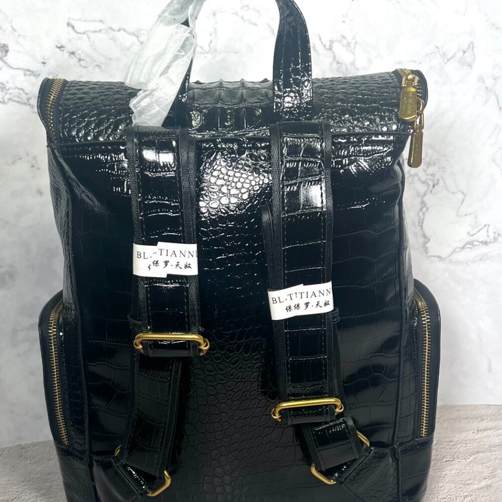 BL.Tiannu Leather Crocodile Backpack with Suede Interior - Picture 2 of 7